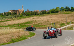 Mille Miglia - Autorennen mit historischen Fahrzeugen | Toskana - Italien